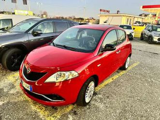 ypsilon iii 2015 1.2 gold 69cv my16