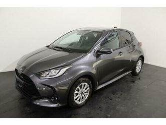 toyota yaris 1.5 vvt-i hsd trend: réserver un essai sur route !