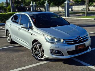 lounge exclusive 1.6 turbo 4p aut.