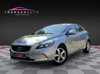 volvo v40 120ch - finition momentum