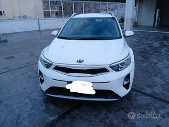 kia stonic gpl usata