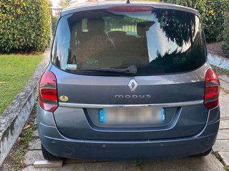 renault grand modus en l'état 2500 euros