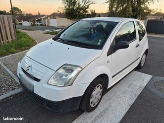 citroën c2 1.1l essence 60cv / 103 000 kms / distribution neuve