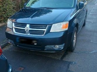 other dodge grand caravan stow'n'go 2009