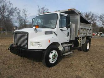 2010 freightliner m2 cummins dump truck - low miles