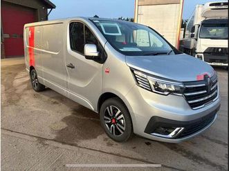 2.0 dci blue ll30 sport+ l2 h1 euro 6 (start/stop) 5dr