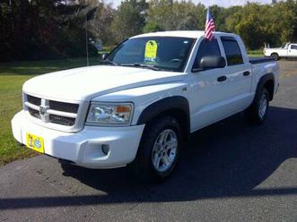 2011 dodge dakota big horn crew cab 4x4 southern truck new tires!!!