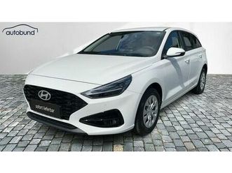hyundai i30 iii cw 1,5 dpi comfort dab klima tepomat