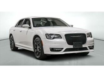 2023 chrysler 300 300 touring l