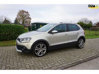 volkswagen polo - 1.2 tsi cross 105pk dealer onderhouden