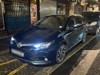 toyota auris break