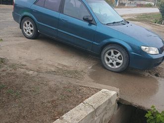 mazda protege an. 2001