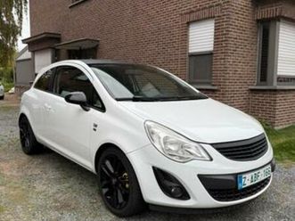 ② opel corsa / 1.3 diesel euro5 / eerste eigenaar/ airco — opel — 2ememain