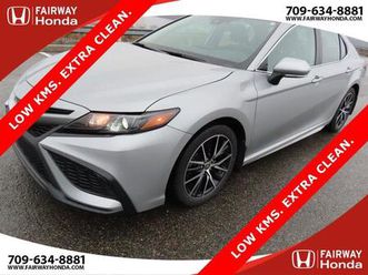 used 2022 toyota camry hybrid se
