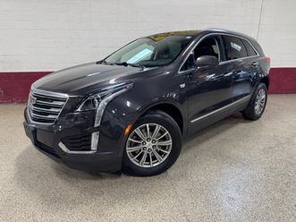 cadillac xt5 3.6 awd / luxury / carplay / pano