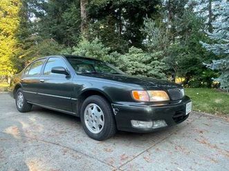 1999 infiniti i30, clean title, smog cert.