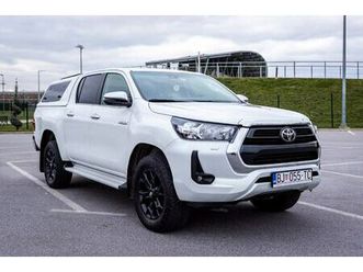 toyota hilux 2,8 d-4d city plus automatik, 2022 god.