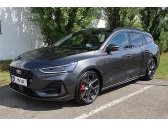 ford focus turnier 2,3 ecoboost st aut.