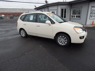 2011 kia rondo ex