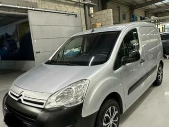 ② citroën berlingo 1.6hdi 3pl 100ch 2018 — camionnettes & utilitaires — 2ememain