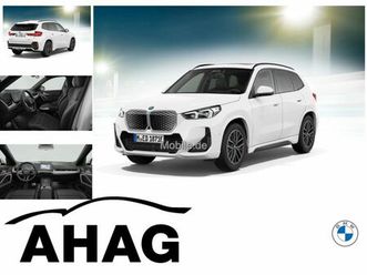 bmw ix1 xdrive30 m sportpaket panorama head-up ahk