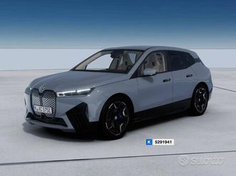 bmw ix xdrive50 pacchetto sportivo