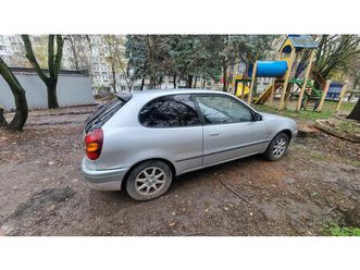 toyota corolla an. 1999