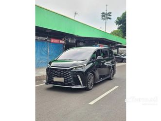 2023 lexus lm 350h 2.5 7 seater mpv odo 5 rbuan (termurah)