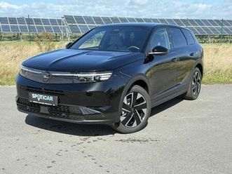 opel grandland turbo hybrid edct6 gs-line,head-up display,zetel en stuurverwarming ,camera 360