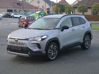 corolla cross hybrid 1.8 vvt-i style