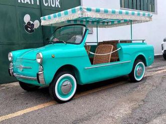 spiaggina panoramica