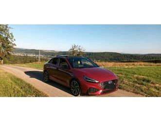hyundai i30 fastback n-line 1,5 tgdi mild...