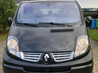 renault trafic grand passenger black edition