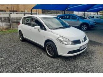 2010 nissan tiida 1.6 acenta 5-dr