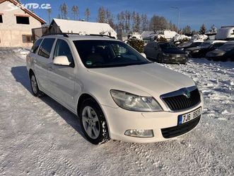 škoda octavia 2.0 tdi dsg xenony top