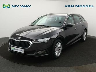 skoda octavia combi octavia combi clever 1.0tsi 110pk *automaat*navi*btlh*cruise*pdc*digital dashboard*sfeerverlichting*led*...