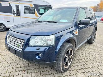 land rover freelander ii hse 3.2 v6 232ch - attelage - toit ouvrant - sièges chauffants - audio alpine - gps/ordinateur de bord