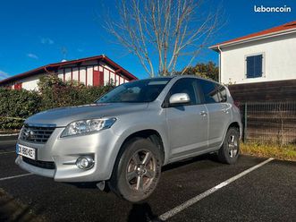 toyota rav4 d4d 2.2 limited edition 2012 seulement 90 000 km