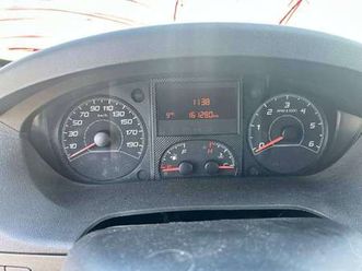 30 l1h1 2.2 bluehdi 120cv s&s (business)