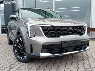 kia sorento 2,2 crdi scr 4x4 8dct top 7p