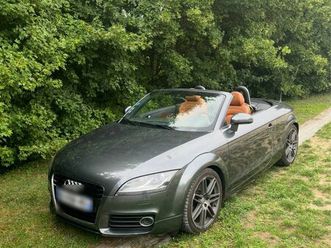 audi tt roadster 2012 – édition baseball – très propre
