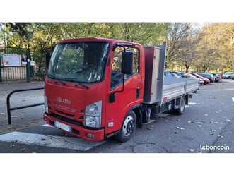 ? isuzu série n evolution 2019 – seulement 900 km benne alu + attelage – état neuf