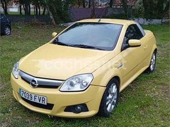 opel tigra rosso 1.8