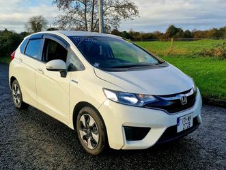 honda fit hybrid 2017 km 53,400 nct 11/20/2027
