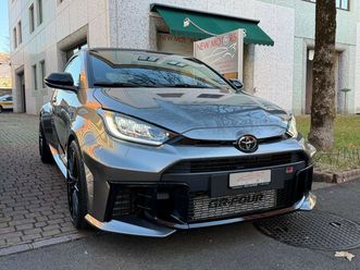 yaris 1.6 gr sport a