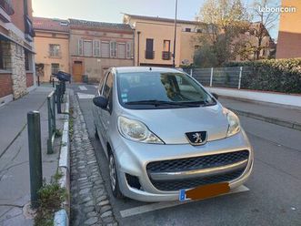 peugeot 107 trendy 2011 – 110 000 km – ct ok – très bon état – crit’air 1
