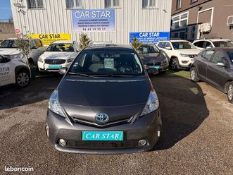 toyota prius+ 136h dynamic monospace, gris , 5 cv, 5 portes, couleur intérieure : noir, première mise en circulation le 20/11/2014 garantie 12 mois