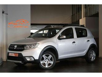 dacia sandero stepway automaat airco navi cam trekh garantie