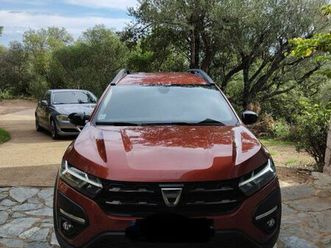 dacia jogger 7 places