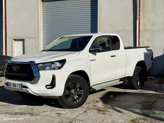 toyota hilux 2.4l d-4d 4x4 2022 pick up x-tra cabine légende phase 3 / tva apparente